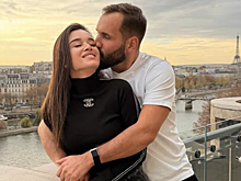 Ксения Бородина снялась за поцелуем с Сердюковым в Париже