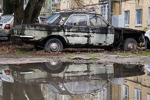 Калининградская мэрия определилась с местом для хранения бесхозных машин