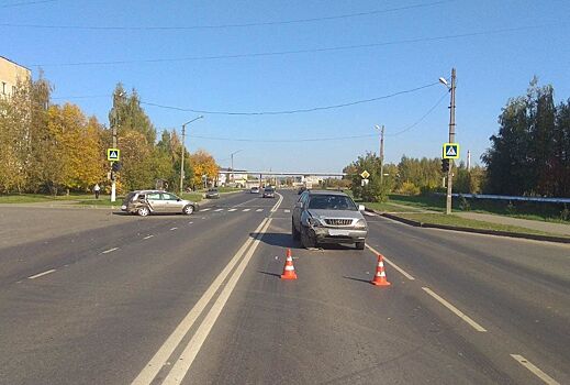 Пьяный водитель на Lexus в Костроме покалечил ребенка