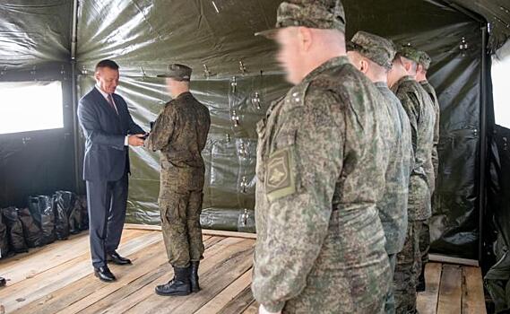 Курский губернатор поздравил с профессиональным праздником военнослужащих ПВО