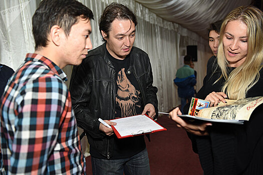 В поисках национального супергероя: успех казахских комиксов удивил многих