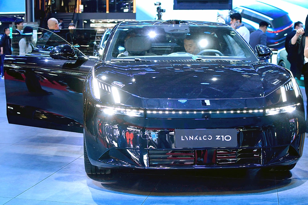 Эксперт Целиков: Продажи автомобилей Lynk & Co взлетели в РФ почти в 15 раз