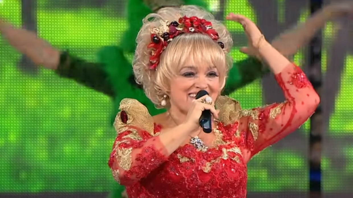 Певица Надежда Кадышева призналась, что преобразиться ей помогла ходьба
