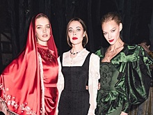 Сказочные Водянова и Ходченкова, Рудковская в «звездном» платье и другие гости парижского показа Ulyana Sergeenko Couture