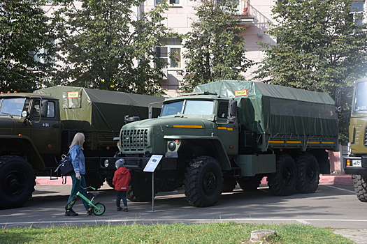 Выставка военной техники открылась в Балашихе в День города