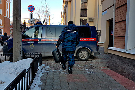 Следственный комитет России занялся упавшим в Удмуртии вертолетом