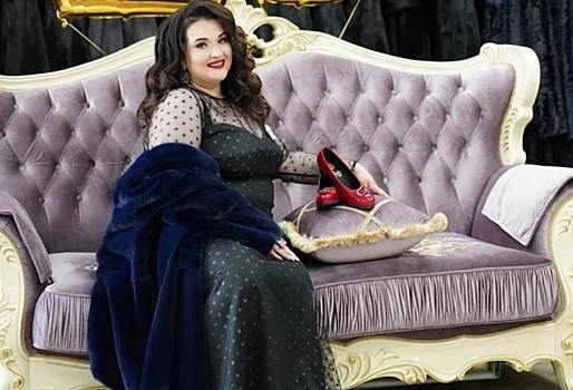 Родственник омской модели plus size Бредовой подтвердил в суде, что она заключила мнимую сделку по продаже ...