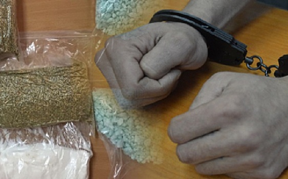 В обычном гараже в Краснодаре наркодельцы организовали производство каннабиса полного цикла «поле-прилавок»