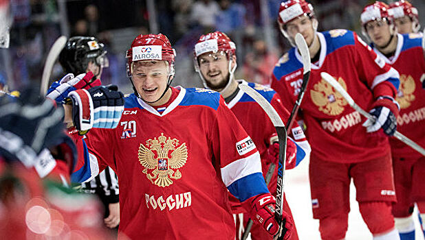 Сборная России по хоккею одержала победу над Латвией