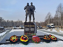 На кладбище в Новосибирске появился памятник главе ЧВК «Вагнер» Пригожину