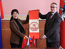 Москва и Харбин договорились развивать межпарламентские связи