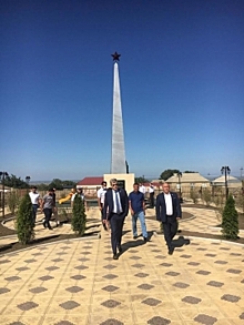 Владимир Иванов посетил Кумторкалинский район с рабочим визитом