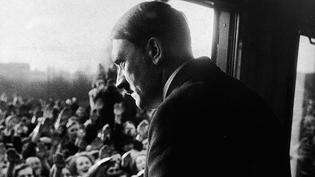 Стало известно, как личный врач Гитлера «тестировал» препараты на фюрере