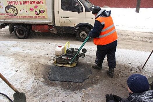 В Орле начнут латать ямы на дорогах