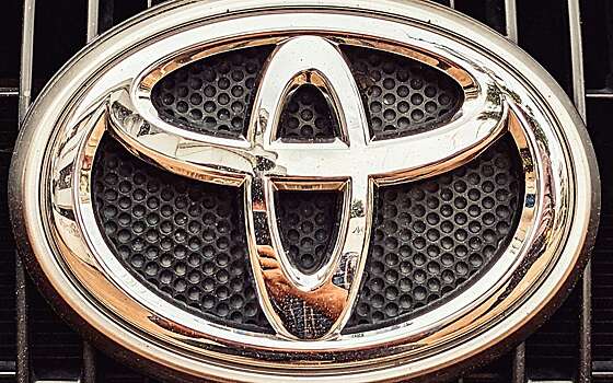 Toyota начнет производство новых трехрядных внедорожников