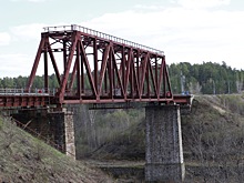 Мост, соединяющий пять деревень в Новосибирской области, собираются сдать на металлолом.