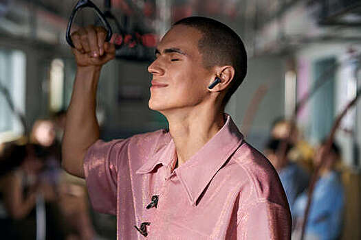 У ретейлеров стали доступны наушники FreeBuds 7i с шумоподавлением до 90 дБ