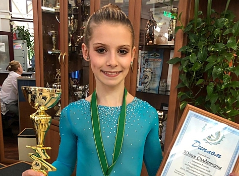 Фигуристка из Щербинки заняла третье место на соревнованиях