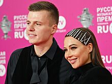 Лерчек официально развелась с мужем