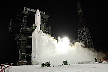 На Восточном завершилась сборка "пакета" ракеты "Ангара-А5" для первого пуска
