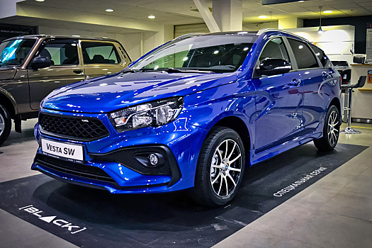 Дилер АвтоВАЗа выставил на продажу заоблачно дорогую Lada Vesta