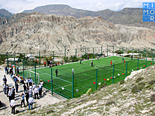 В Гумбетовском районе открыли мини-футбольное поле