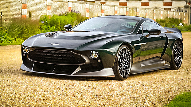 Aston Martin представил мощнейшее купе с "механикой"