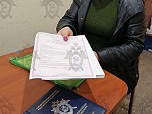 В Шахтах под стражу заключили женщину, подозреваемую в выдаче фальшивых документов на жилье херсонцам