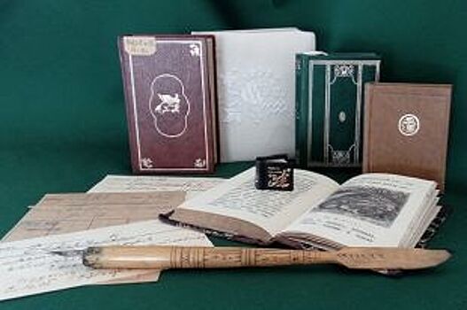 Эксклюзивные книги-малютки можно увидеть на выставке в Иркутске