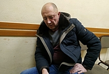 Суд прекратил уголовное дело омича Юнусова, который наказывал детей бросанием на пол, в связи с ...
