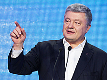 Порошенко с третьей попытки покинул Украину
