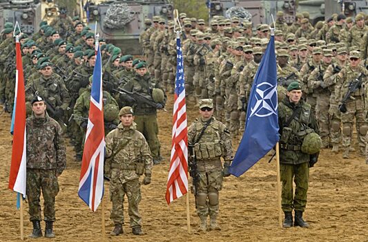Полковник Матвийчук: НАТО разрабатывает план вторжения на территорию Российской Федерации