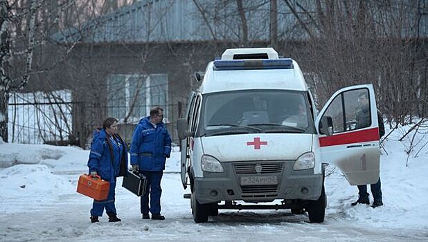 Школьник провалился в яму с кипятком в Челябинске