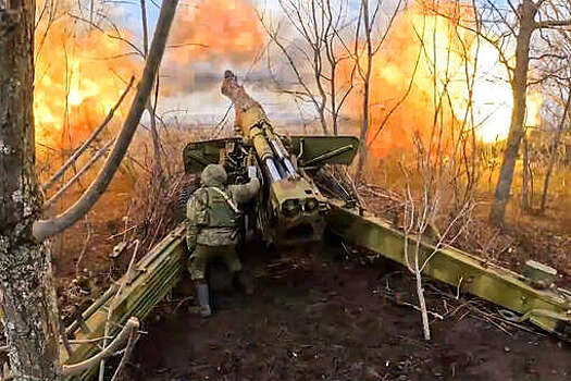 Минобороны России показало кадры работы буксируемых 152-мм пушек "Гиацинт-Б" в зоне СВО