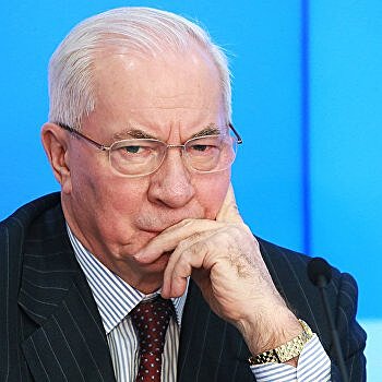 Азаров рассказал о планах вернуться на Украину
