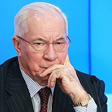 Азаров рассказал о планах вернуться на Украину