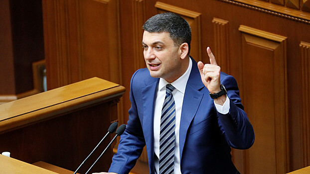 Пушков оценил отказ Рады отправить в отставку премьера Украины