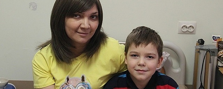 Больную раком жительницу Казани, искавшую семью сыну, прооперировали