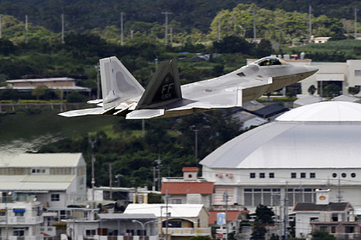 Токио выплатит Окинаве $264 млн за шум от самолетов