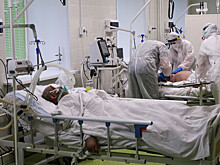 Медики Минобороны, королевы красоты и волонтеры помогают бороться с COVID-19