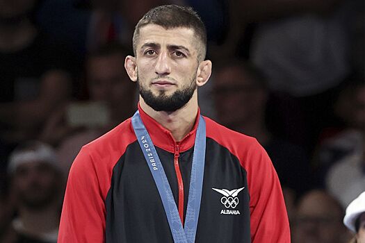 Сын Кадырова подарил квартиры выступившим на Олимпиаде в составе других сборных борцам