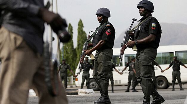 Боевики похитили 280 учеников и учителей школы в Нигерии