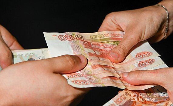 На крупных и средних предприятиях Казани зарплата выросла на 13%