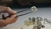 Япония вводит запрет на импорт непромышленных алмазов из РФ