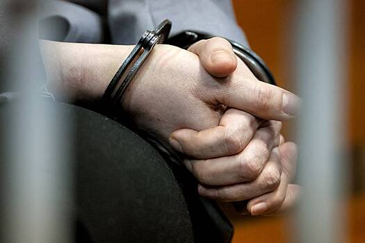 Бывший российский врач-нарколог продавал наркотики в курортном городе