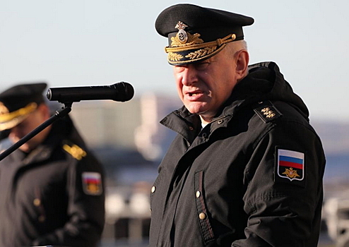 Главнокомандующий ВМФ России поздравил подчинённых с 326-й годовщиной создания Российского Регулярного Флота и Днём моряка-надводника