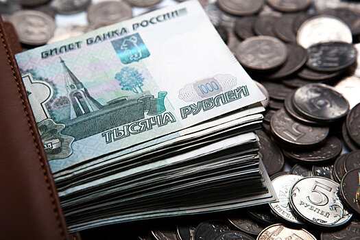 Что ждет рубль к концу года