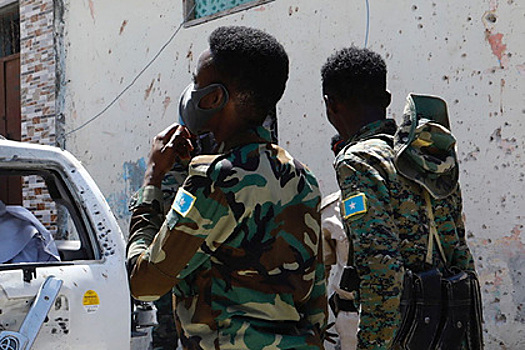 Перед избирательным участком в Сомали прогремел взрыв