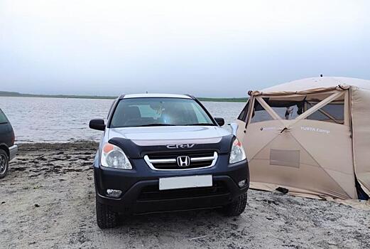 Во Владивостоке любителей отдохнуть на море предупреждают о штрафах за парковку