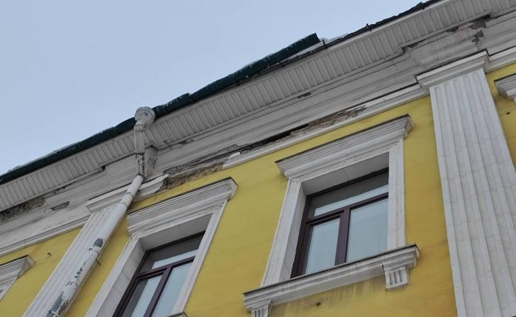 В Курске депутат потребовал привести в порядок символ освобождения города